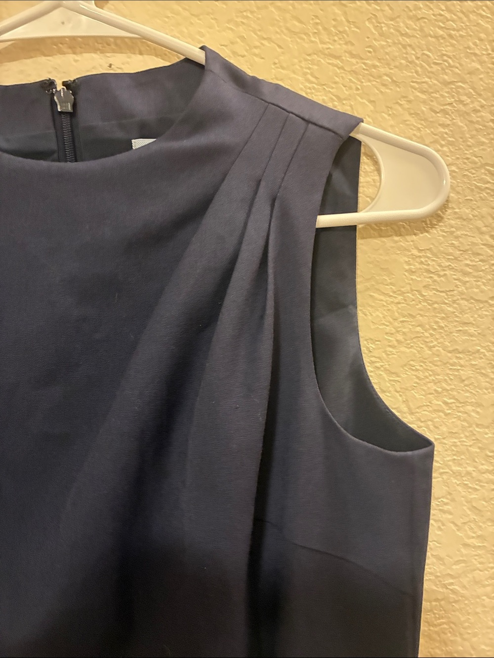 ANTONIO MELANI Navy Sleeveless Sheath Midi Dress - Picture 4 of 8